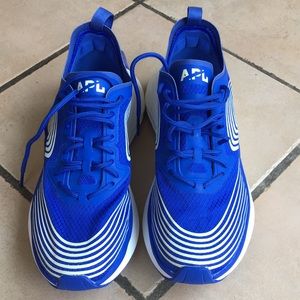 APL Streamline performance runners